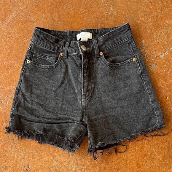 H&M Pants - High Waisted Black Denim Women Shorts